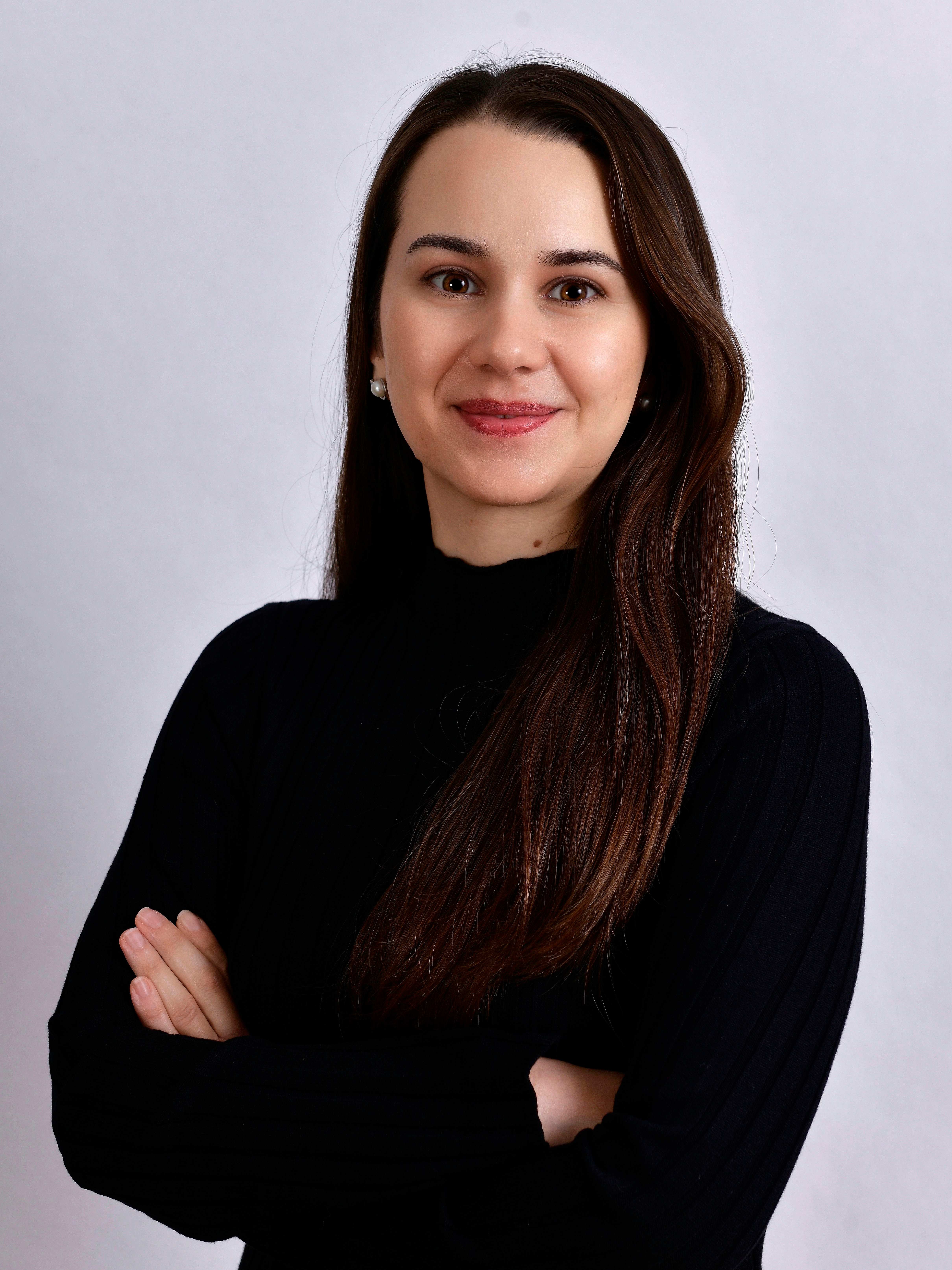 YAĞMUR ÖNAY YAĞMUR ÖNAY